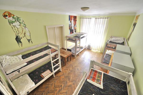 Downtown Bratislava B&B Ruang foto
