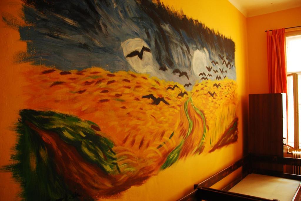 Downtown Bratislava B&B Ruang foto